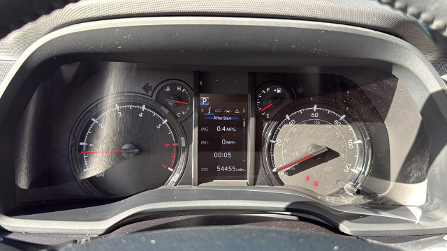Used 2022 Toyota 4Runner SR5 RWD image 21