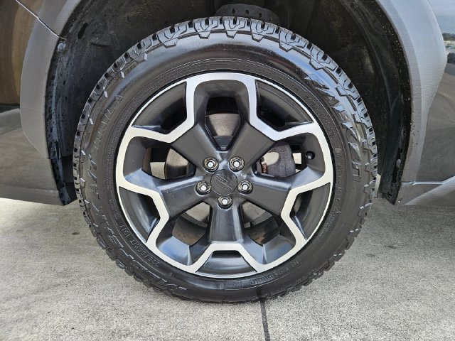 Used 2015 Subaru Crosstrek 2.0i Limited AWD/4WD image 9