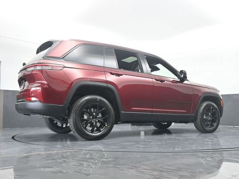 New 2025 Jeep Grand Cherokee Altitude RWD image 54