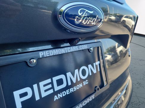 Used 2019 Ford Escape SEL AWD/4WD image 11