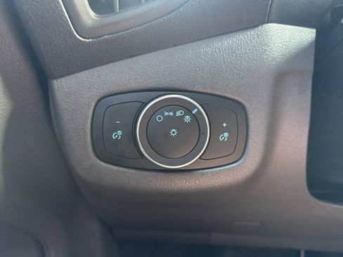 Used 2023 Ford Transit Connect XL image 21