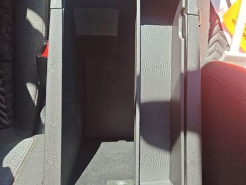 Used 2024 Chevrolet Equinox LT w/ LPO, Floor Liner Package image 25