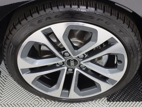 Certified 2025 Audi A3 2.0T Premium Plus w/ Premium Plus Package AWD/4WD image 9