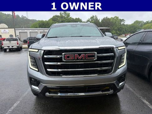 Used 2025 GMC Yukon Elevation w/ Elevation Premium Package RWD image 2