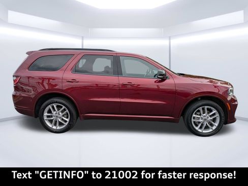 Used 2024 Dodge Durango GT AWD/4WD image 2