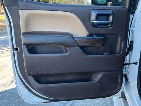 Used 2019 GMC Sierra 3500 Denali w/ Snow Plow Prep Package AWD/4WD image 22