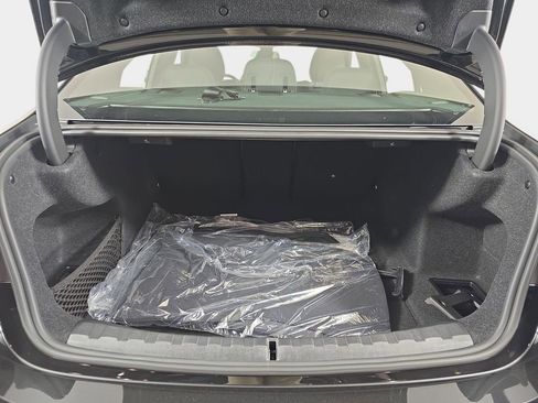 New 2026 BMW 330i xDrive 330i xDrive w/ Premium Package image 12