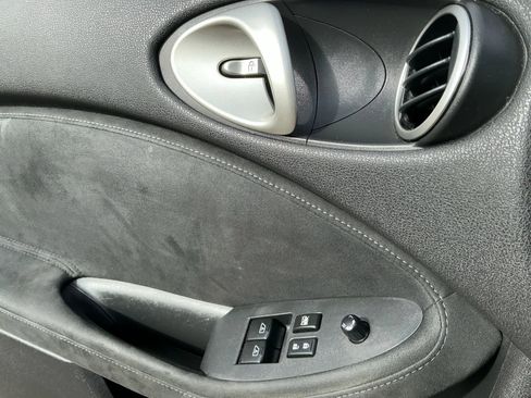 Used 2014 Nissan 370Z Touring w/ Sport Package image 11