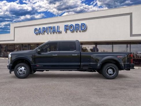 New 2026 Ford F350 Platinum AWD/4WD image 3