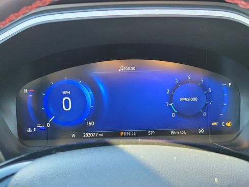 Used 2022 Ford Escape SEL w/ SEL Stealth AWD Package image 17