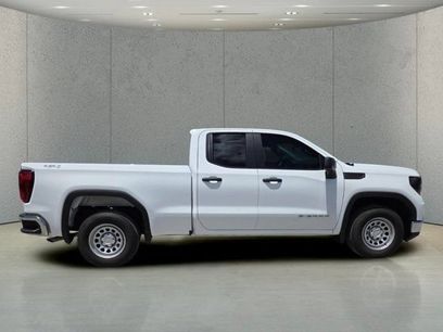 Used 2025 GMC Sierra 1500 Pro w/ Pro Value Package