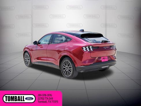 Used 2025 Ford Mustang Mach-E Premium RWD image 5