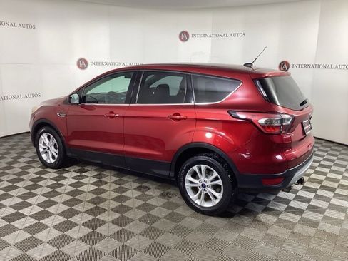 Used 2017 Ford Escape SE w/ SE Cold Weather Package image 6