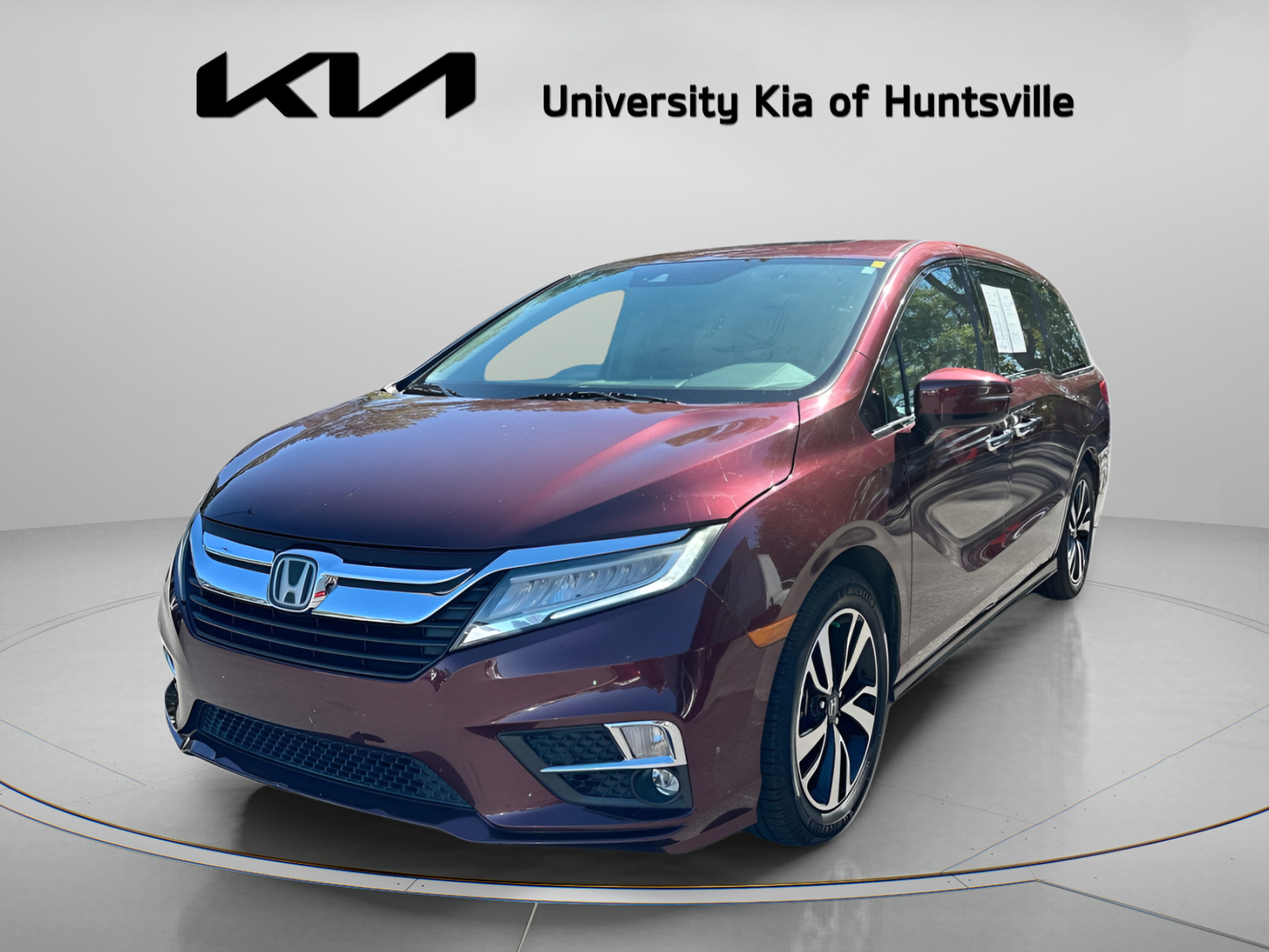 Used 2018 Honda Odyssey Elite image 4