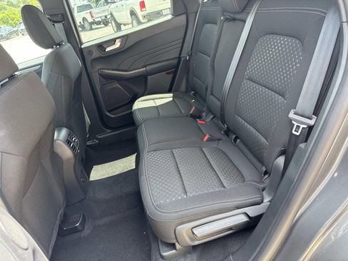 New 2025 Ford Escape Active w/ Active Premium Tech Pack FWD image 6
