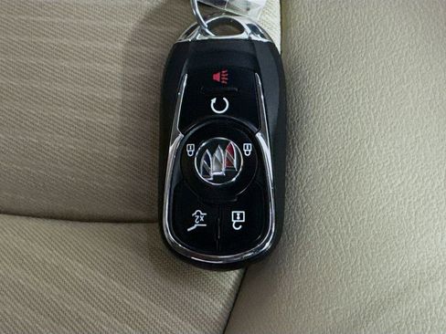 Used 2020 Buick Envision Preferred image 35