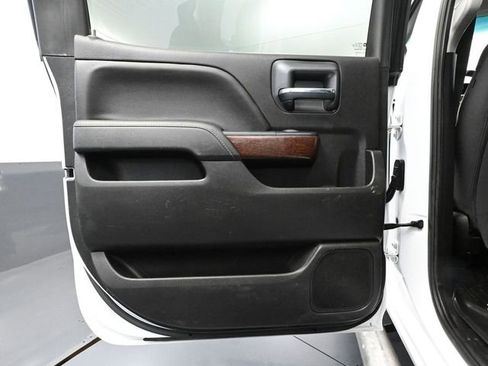 Used 2018 GMC Sierra 2500 SLE image 36