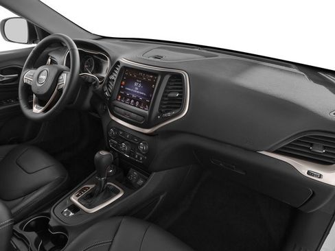 Used 2017 Jeep Cherokee Limited AWD/4WD image 22