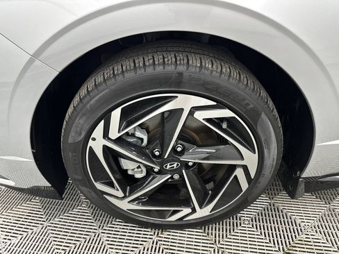 Used 2024 Hyundai Sonata SEL w/ Convenience Package FWD image 10