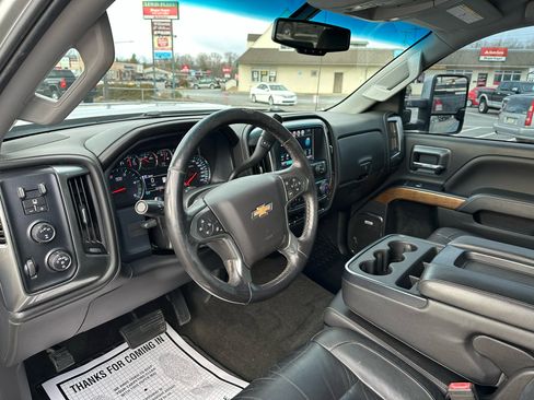Used 2018 Chevrolet Silverado 2500 LTZ w/ Duramax Plus Package image 23