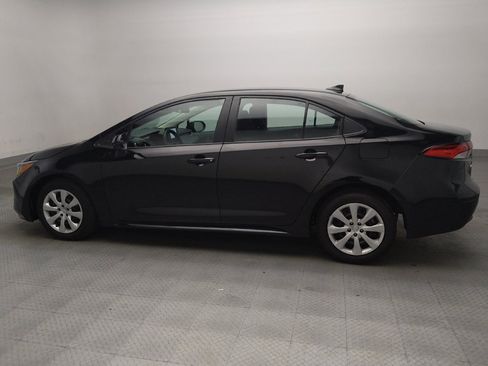 Used 2023 Toyota Corolla LE FWD image 3