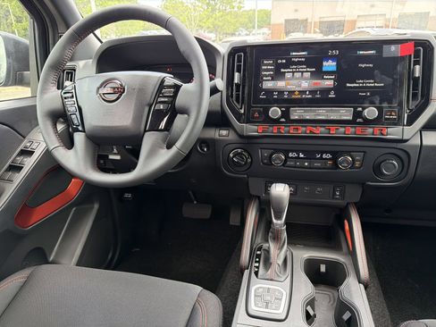 New 2026 Nissan Frontier PRO-4X w/ Pro-4x Convenience Package AWD/4WD image 3