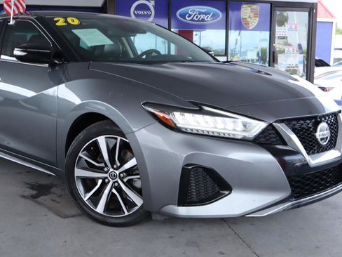 Used 2020 Nissan Maxima 3.5 SV w/ Floor Mat Group image 2