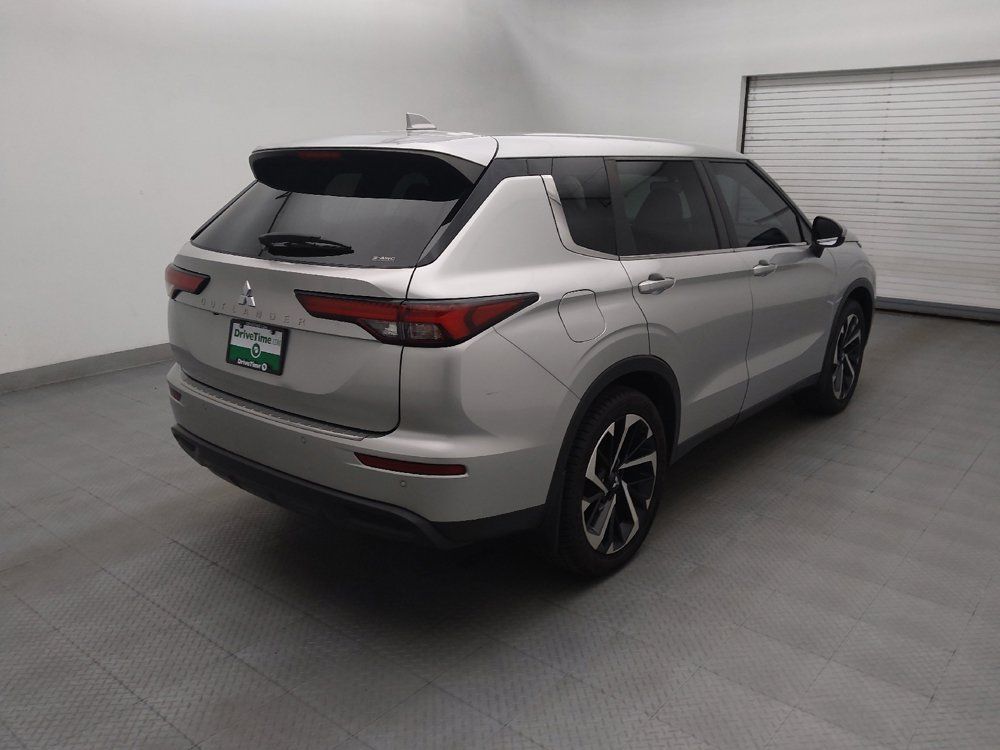 Used 2022 Mitsubishi Outlander ES AWD/4WD image 9