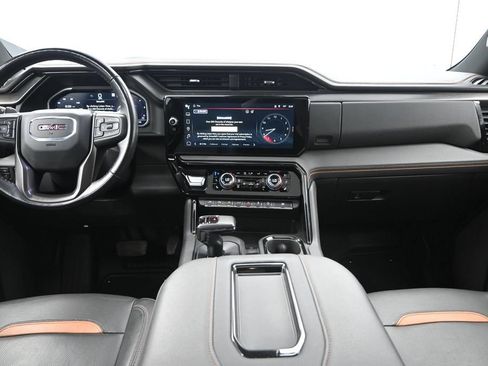Used 2022 GMC Sierra 1500 AT4 w/ AT4 Premium Package AWD/4WD image 33