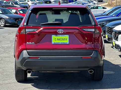 Used 2023 Toyota RAV4 XLE image 6