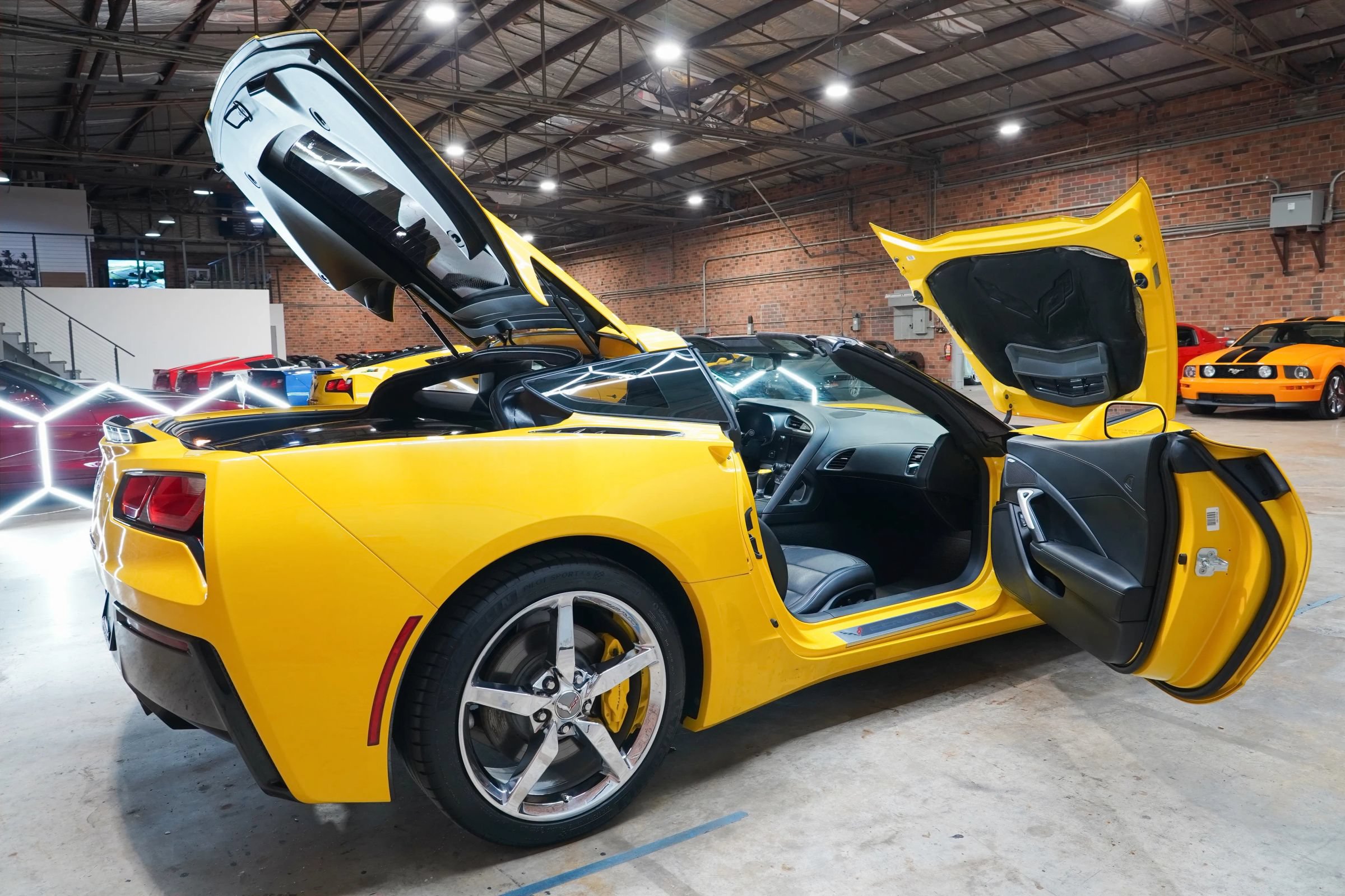 Used 2014 Chevrolet Corvette Stingray Coupe w/ 3LT Preferred Equipment Group RWD image 28