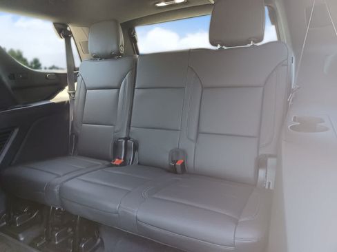 Used 2023 Chevrolet Tahoe Z71 AWD/4WD image 19