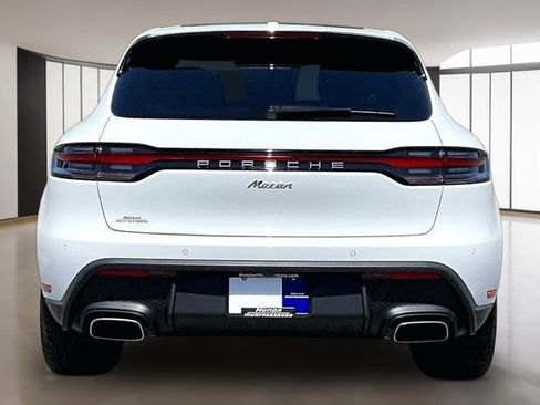 Used 2026 Porsche Macan AWD/4WD image 5