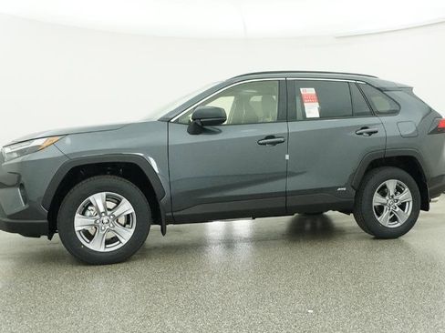 New 2025 Toyota RAV4 LE image 8