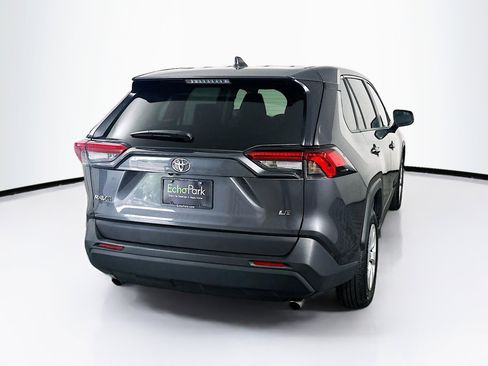 Used 2025 Toyota RAV4 LE image 9