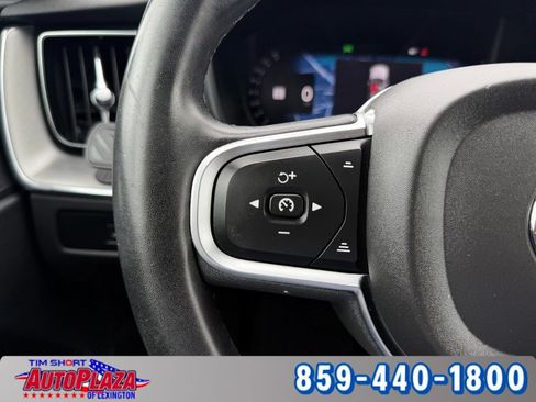 Used 2023 Volvo XC60 B5 Core w/ Climate Package AWD/4WD image 19