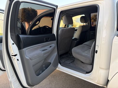 Used 2008 Toyota Tacoma PreRunner RWD image 22