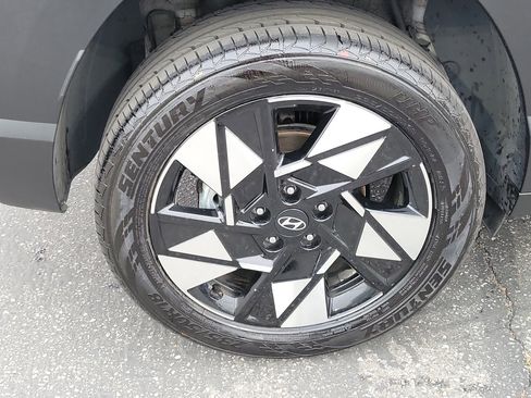 Certified 2024 Hyundai Kona SEL AWD/4WD image 24