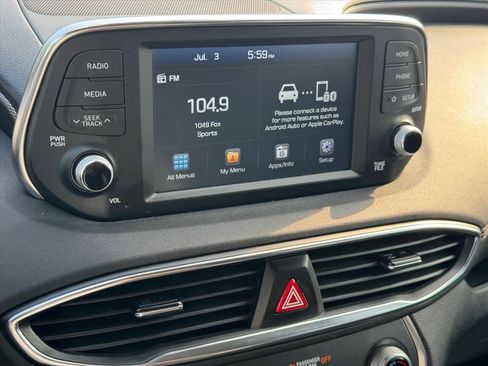 Used 2019 Hyundai Santa Fe SE FWD image 21