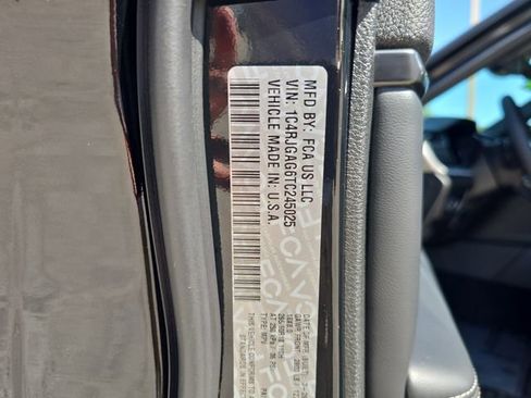 New 2026 Jeep Grand Cherokee Laredo X RWD image 29
