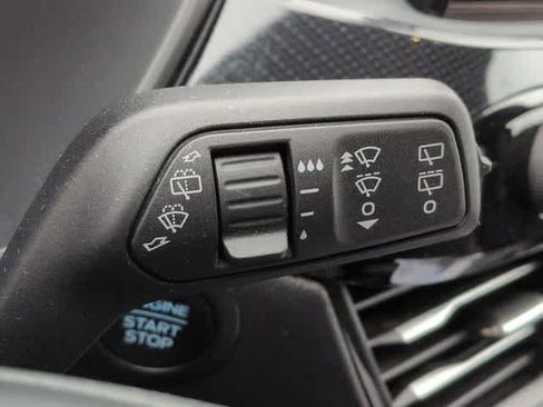 Used 2023 Ford Escape ST-Line AWD/4WD image 25