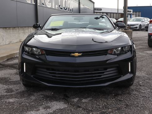 Used 2017 Chevrolet Camaro LT w/ Technology Package RWD image 2