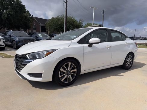 Used 2023 Nissan Versa SV w/ Electronics Package image 1