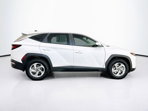 Used 2022 Hyundai Tucson SE AWD/4WD image 10