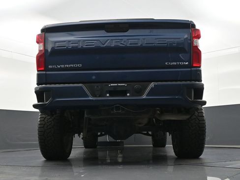 Used 2021 Chevrolet Silverado 1500 Custom image 26