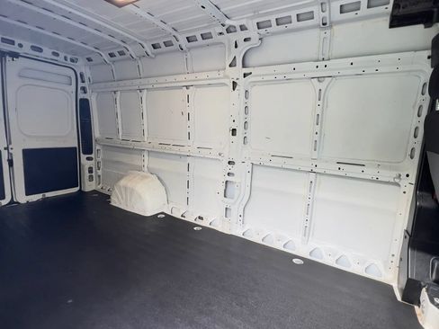 Used 2023 RAM ProMaster 3500 w/ Driver Convenience Group FWD image 15