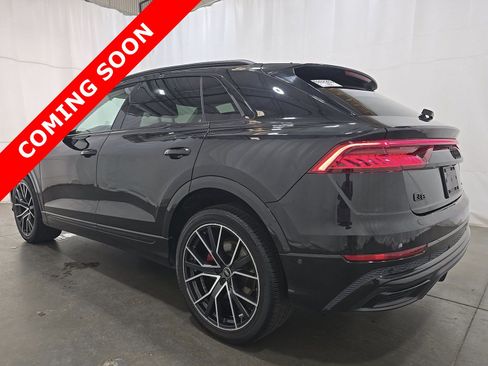 Used 2023 Audi Q8 Premium Plus w/ Premium Plus Package AWD/4WD image 5