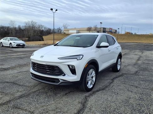 Used 2025 Buick Encore GX Preferred image 33