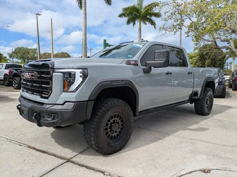 Used 2024 GMC Sierra 2500 AT4X w/ AT4X AEV Edition AWD/4WD image 7