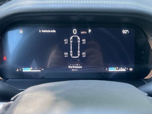 New 2025 Jeep Grand Cherokee L Limited w/ Black Appearance Package image 18